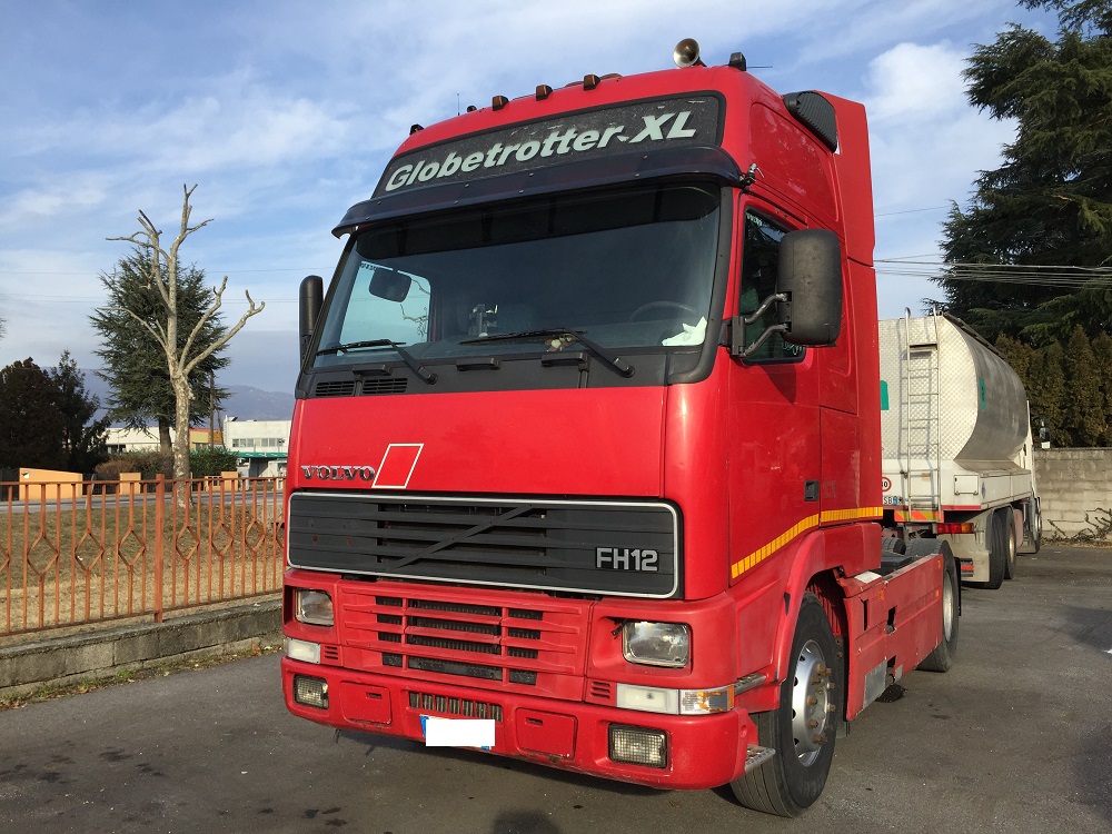 گذر ۲۵ سال از اولین volvo fh